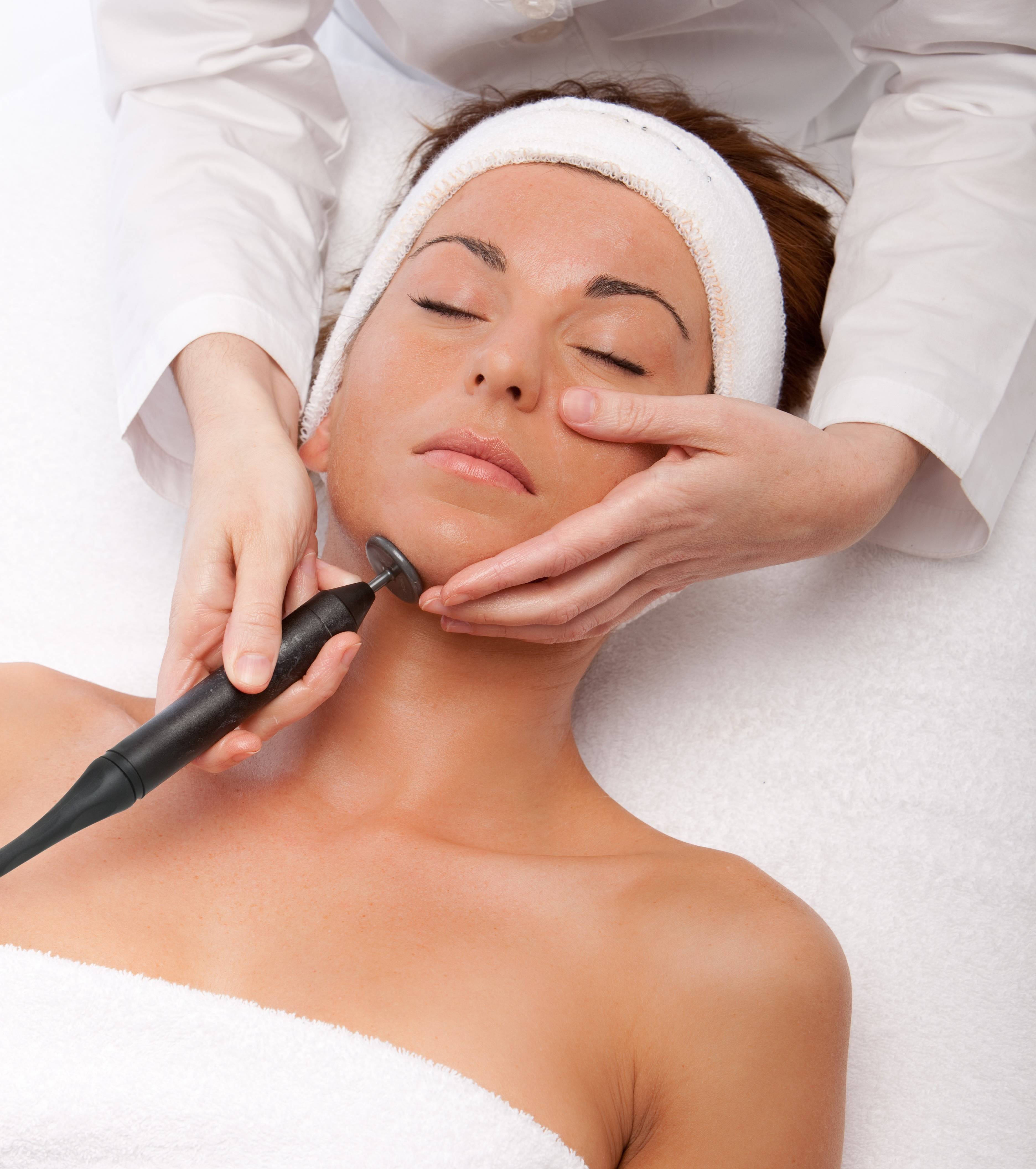 Indiba tratament facial - Abbate.ro