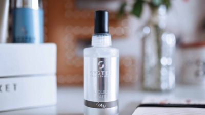 Ce este tratamentul Liquid Hair și cine are nevoie de el: soluția moleculară pentru părul subțiat și lipsit de viață
