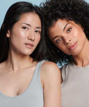 Pudră minerală iluminatoare Colorescience Sunforgettable® Sunscreen Brush-On Glow SPF 50